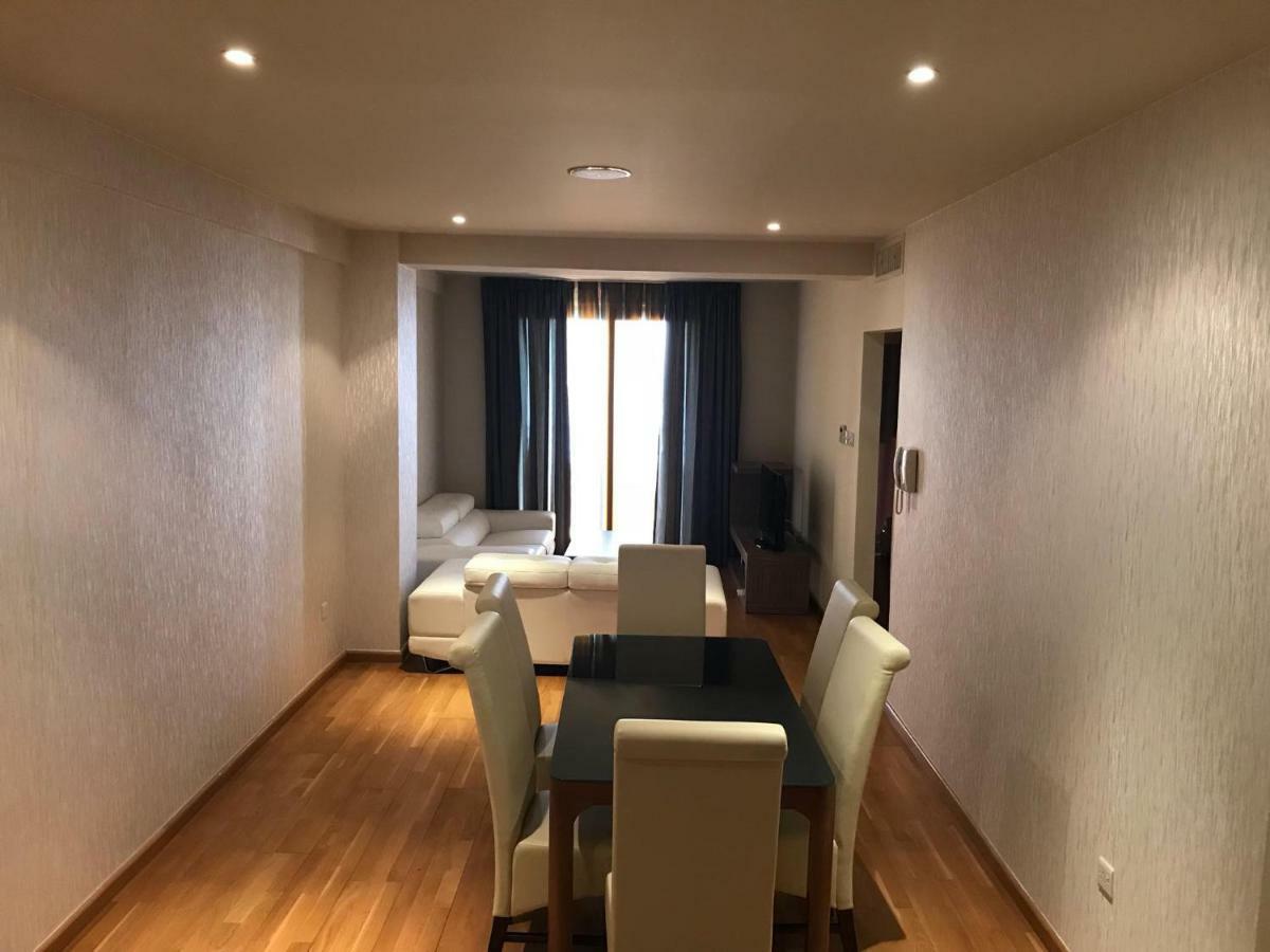 Sea View Central Apt Ithaki Λάρνακα Εξωτερικό φωτογραφία